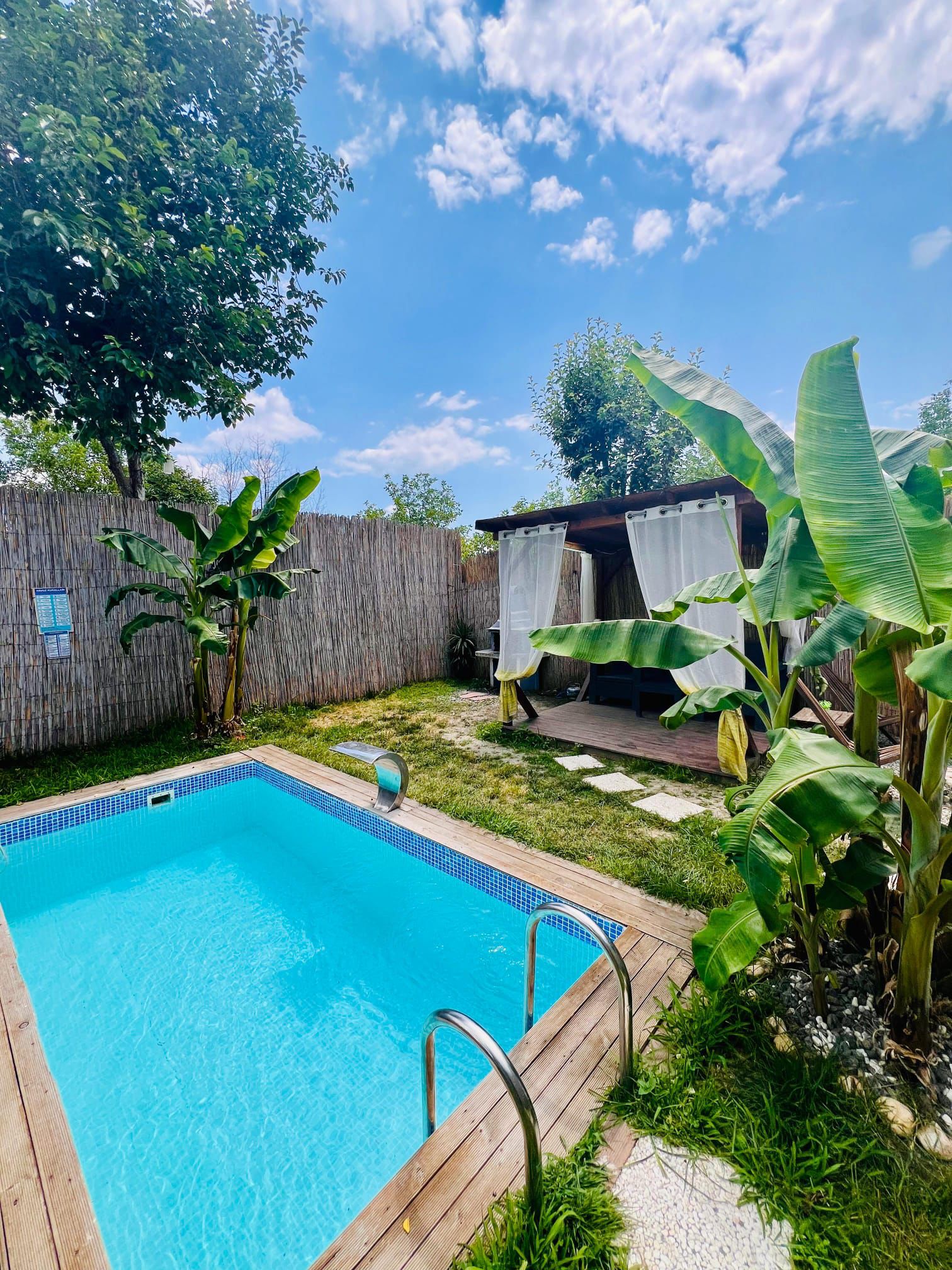 WhatsApp Image 2025-10-14 at 11.41.12 (2)